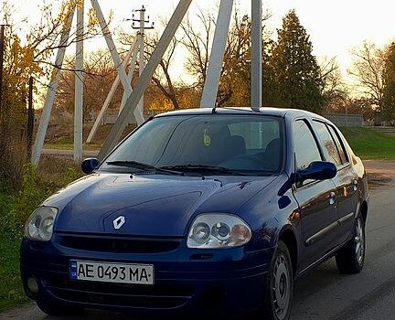 Синий Рено Симбол, объемом двигателя 1.4 л и пробегом 280 тыс. км за 1800 $, фото 3 на Automoto.ua