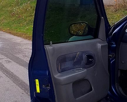 Синий Рено Симбол, объемом двигателя 1.4 л и пробегом 280 тыс. км за 1800 $, фото 8 на Automoto.ua