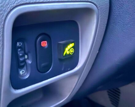 Синій Рено Сімбол, об'ємом двигуна 1.4 л та пробігом 250 тис. км за 1500 $, фото 10 на Automoto.ua