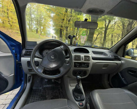 Рено Сімбол 2006 у Чернівцях на Automoto.ua Синій Рено Сімбол, об'ємом двигуна 1.39 л та пробігом 229 тис. км за 3200 $, фото 15 на Automoto.ua