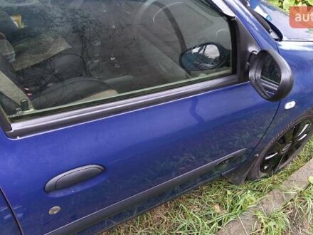 Рено Симбол 2006 в Миргороде на Automoto.ua Синий Рено Симбол, объемом двигателя 1.4 л и пробегом 275 тыс. км за 3600 $, фото 1 на Automoto.ua