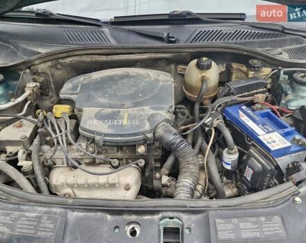 Зеленый Рено Симбол, объемом двигателя 1.39 л и пробегом 290 тыс. км за 2950 $, фото 10 на Automoto.ua