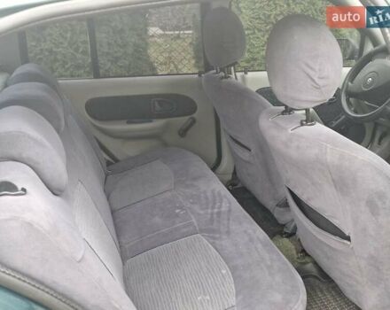 Зеленый Рено Симбол, объемом двигателя 1.39 л и пробегом 290 тыс. км за 2950 $, фото 3 на Automoto.ua