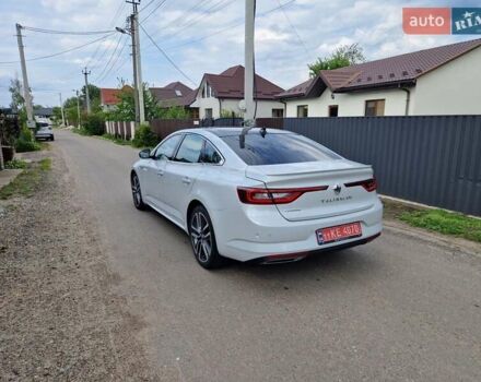 Белый Рено Talisman, объемом двигателя 1.6 л и пробегом 57 тыс. км за 13400 $, фото 4 на Automoto.ua