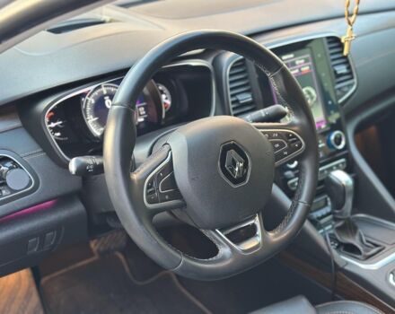 Белый Рено Talisman, объемом двигателя 1.6 л и пробегом 83 тыс. км за 16690 $, фото 4 на Automoto.ua