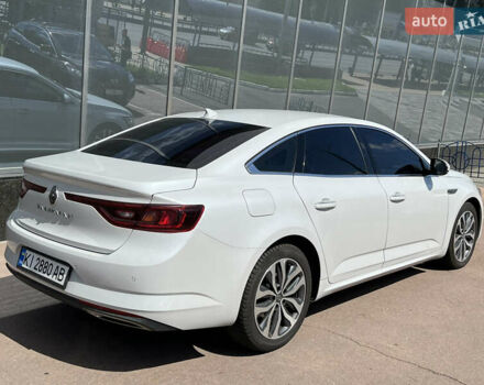 Белый Рено Talisman, объемом двигателя 1.6 л и пробегом 114 тыс. км за 12800 $, фото 3 на Automoto.ua