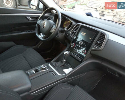 Рено Talisman 2016 в Житомире на Automoto.ua Белый Рено Talisman, объемом двигателя 0 л и пробегом 195 тыс. км за 15800 $, фото 22 на Automoto.ua