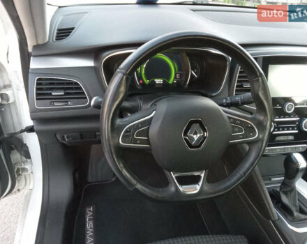 Рено Talisman 2016 в Житомире на Automoto.ua Белый Рено Talisman, объемом двигателя 0 л и пробегом 195 тыс. км за 15800 $, фото 12 на Automoto.ua