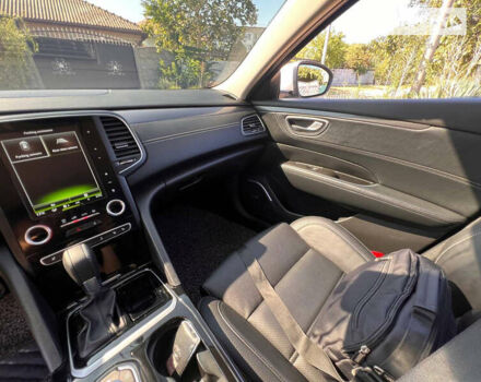 Білий Рено Talisman, об'ємом двигуна 1.5 л та пробігом 112 тис. км за 16900 $, фото 18 на Automoto.ua