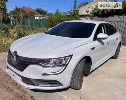 Білий Рено Talisman, об'ємом двигуна 1.5 л та пробігом 112 тис. км за 16900 $, фото 5 на Automoto.ua