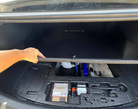 Білий Рено Talisman, об'ємом двигуна 1.5 л та пробігом 112 тис. км за 16900 $, фото 10 на Automoto.ua