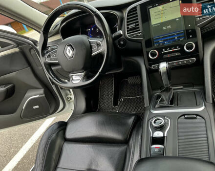 Білий Рено Talisman, об'ємом двигуна 1.6 л та пробігом 260 тис. км за 17850 $, фото 8 на Automoto.ua