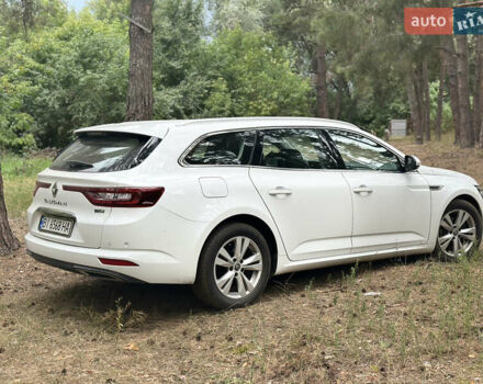 Білий Рено Talisman, об'ємом двигуна 1.5 л та пробігом 200 тис. км за 15100 $, фото 36 на Automoto.ua