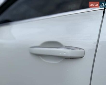 Білий Рено Talisman, об'ємом двигуна 1.5 л та пробігом 245 тис. км за 12999 $, фото 13 на Automoto.ua