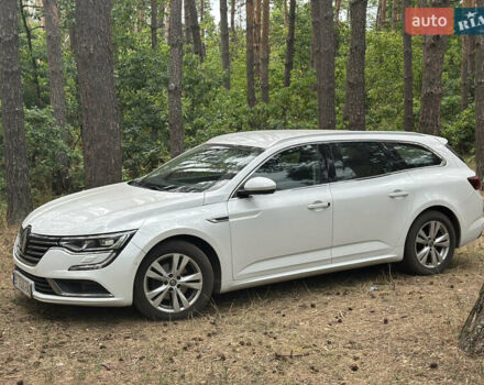 Білий Рено Talisman, об'ємом двигуна 1.5 л та пробігом 200 тис. км за 15100 $, фото 25 на Automoto.ua