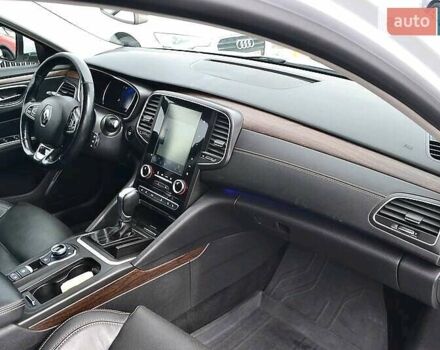 Білий Рено Talisman, об'ємом двигуна 1.5 л та пробігом 200 тис. км за 15100 $, фото 18 на Automoto.ua