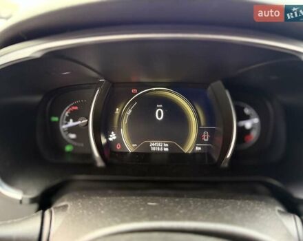 Білий Рено Talisman, об'ємом двигуна 1.5 л та пробігом 245 тис. км за 12999 $, фото 26 на Automoto.ua