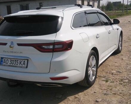 Белый Рено Talisman, объемом двигателя 1.6 л и пробегом 205 тыс. км за 15500 $, фото 4 на Automoto.ua