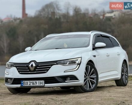 Белый Рено Talisman, объемом двигателя 1.5 л и пробегом 260 тыс. км за 11999 $, фото 6 на Automoto.ua