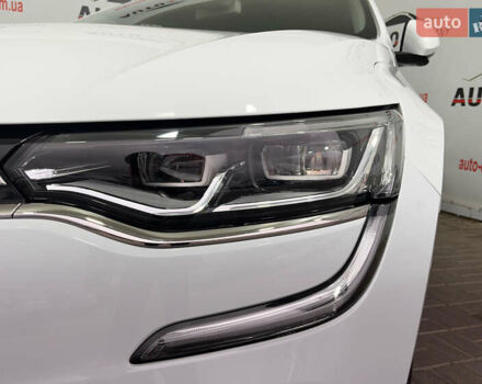 Білий Рено Talisman, об'ємом двигуна 1.6 л та пробігом 188 тис. км за 14950 $, фото 38 на Automoto.ua