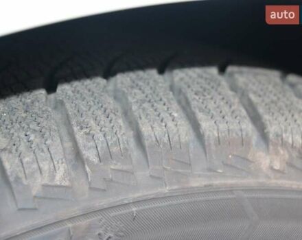 Білий Рено Talisman, об'ємом двигуна 1.6 л та пробігом 175 тис. км за 16950 $, фото 5 на Automoto.ua