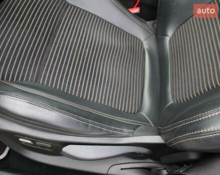 Білий Рено Talisman, об'ємом двигуна 1.6 л та пробігом 175 тис. км за 16950 $, фото 7 на Automoto.ua