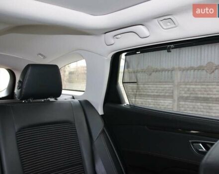 Білий Рено Talisman, об'ємом двигуна 1.6 л та пробігом 175 тис. км за 16950 $, фото 25 на Automoto.ua