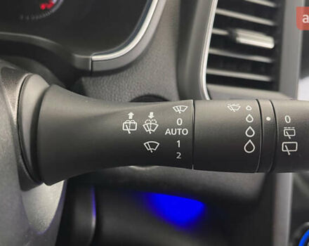 Білий Рено Talisman, об'ємом двигуна 1.6 л та пробігом 188 тис. км за 14950 $, фото 18 на Automoto.ua