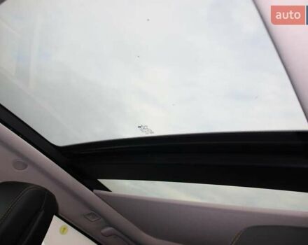 Білий Рено Talisman, об'ємом двигуна 1.6 л та пробігом 175 тис. км за 16950 $, фото 14 на Automoto.ua