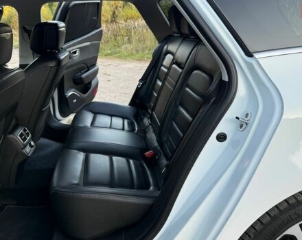 Білий Рено Talisman, об'ємом двигуна 1.6 л та пробігом 240 тис. км за 11999 $, фото 57 на Automoto.ua