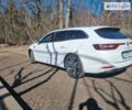 Білий Рено Talisman, об'ємом двигуна 2 л та пробігом 109 тис. км за 25800 $, фото 1 на Automoto.ua