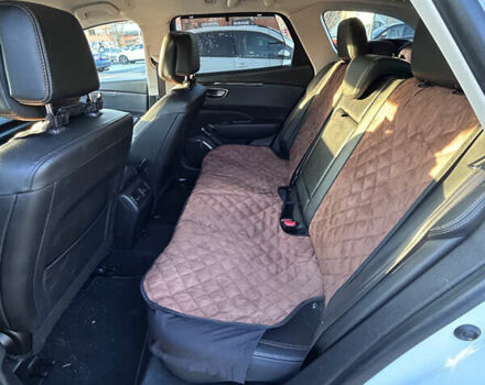 Белый Рено Talisman, объемом двигателя 2 л и пробегом 211 тыс. км за 20000 $, фото 12 на Automoto.ua