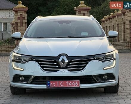 Белый Рено Talisman, объемом двигателя 1.6 л и пробегом 216 тыс. км за 14299 $, фото 1 на Automoto.ua