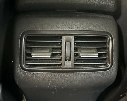 Черный Рено Talisman, объемом двигателя 1.6 л и пробегом 250 тыс. км за 12500 $, фото 49 на Automoto.ua