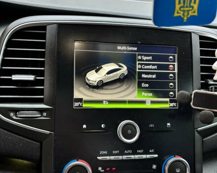 Черный Рено Talisman, объемом двигателя 1.6 л и пробегом 250 тыс. км за 12500 $, фото 21 на Automoto.ua