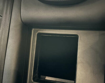 Черный Рено Talisman, объемом двигателя 1.6 л и пробегом 250 тыс. км за 12500 $, фото 53 на Automoto.ua