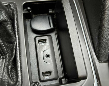 Черный Рено Talisman, объемом двигателя 1.6 л и пробегом 250 тыс. км за 12500 $, фото 57 на Automoto.ua