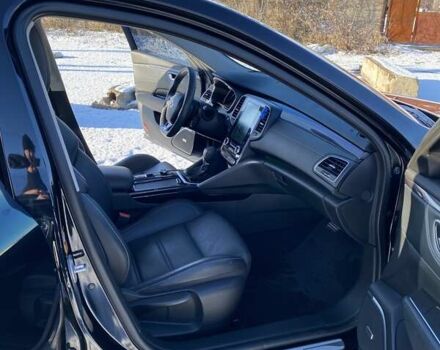 Черный Рено Talisman, объемом двигателя 2 л и пробегом 54 тыс. км за 11800 $, фото 8 на Automoto.ua