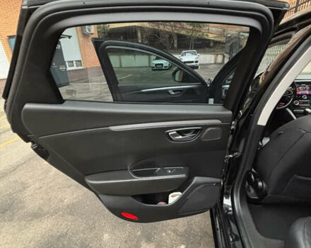 Черный Рено Talisman, объемом двигателя 1.6 л и пробегом 250 тыс. км за 12500 $, фото 41 на Automoto.ua