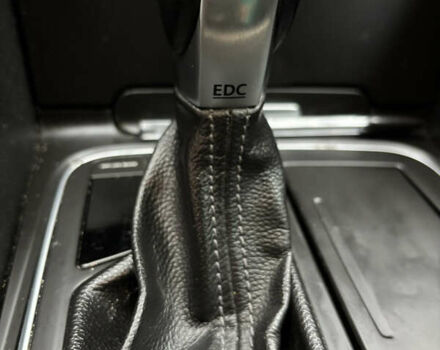 Черный Рено Talisman, объемом двигателя 1.6 л и пробегом 250 тыс. км за 12500 $, фото 55 на Automoto.ua