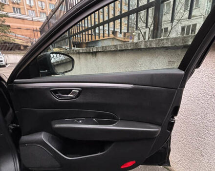 Черный Рено Talisman, объемом двигателя 1.6 л и пробегом 250 тыс. км за 12500 $, фото 38 на Automoto.ua