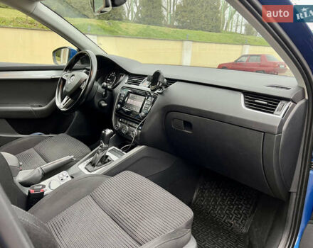 Черный Рено Talisman, объемом двигателя 1.6 л и пробегом 290 тыс. км за 15500 $, фото 34 на Automoto.ua