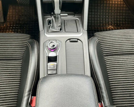 Черный Рено Talisman, объемом двигателя 1.6 л и пробегом 290 тыс. км за 15500 $, фото 40 на Automoto.ua