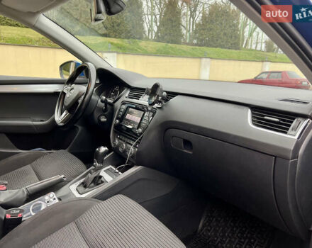 Черный Рено Talisman, объемом двигателя 1.6 л и пробегом 290 тыс. км за 15500 $, фото 33 на Automoto.ua