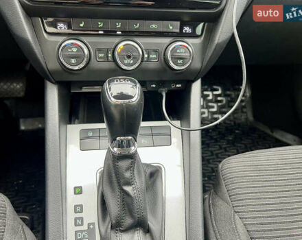 Черный Рено Talisman, объемом двигателя 1.6 л и пробегом 290 тыс. км за 15500 $, фото 36 на Automoto.ua