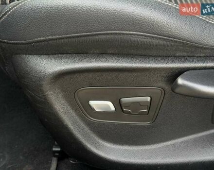 Черный Рено Talisman, объемом двигателя 1.6 л и пробегом 225 тыс. км за 12800 $, фото 37 на Automoto.ua