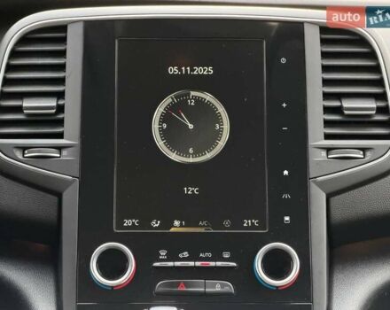 Черный Рено Talisman, объемом двигателя 1.6 л и пробегом 225 тыс. км за 12800 $, фото 47 на Automoto.ua