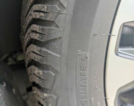 Сірий Рено Talisman, об'ємом двигуна 1.6 л та пробігом 266 тис. км за 14900 $, фото 17 на Automoto.ua