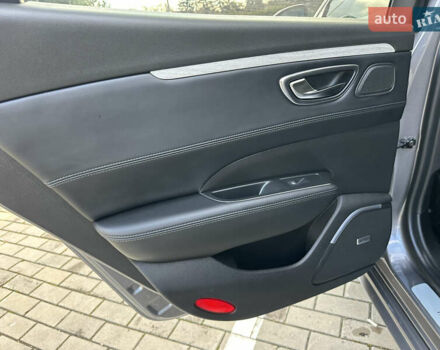 Сірий Рено Talisman, об'ємом двигуна 1.6 л та пробігом 192 тис. км за 16500 $, фото 12 на Automoto.ua