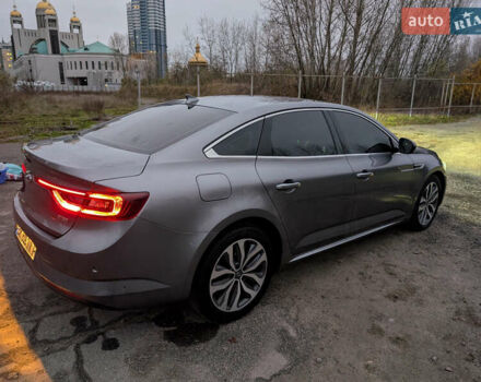 Серый Рено Talisman, объемом двигателя 1.5 л и пробегом 125 тыс. км за 13500 $, фото 1 на Automoto.ua